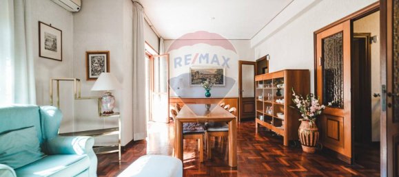 4 rooms Apartment in Rome, Italy No. 26313 14