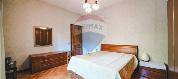 4 rooms Apartment in Rome, Italy No. 26313 30