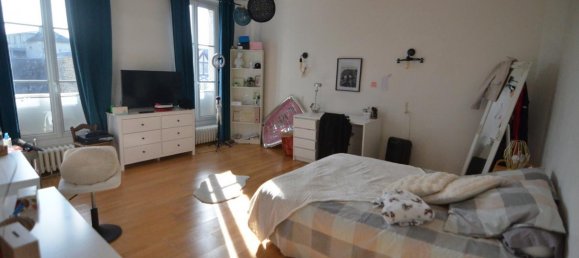 4 Schlafzimmer Haus in Alencon, France, Nr. 281567 7
