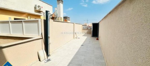 Ático de 2 dormitorios en Torrevieja, Spain No. 144016 18