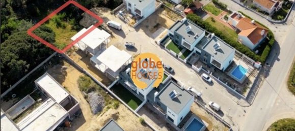 Земельный участок 353м² в Сезимбра, Португалия № 90208 2