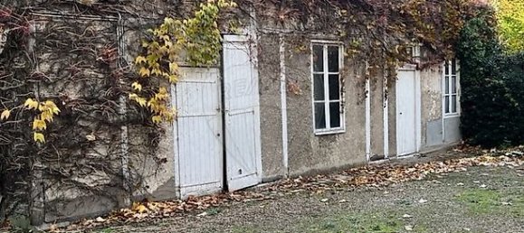 8 bedrooms House in Orleans, France No. 233443 23