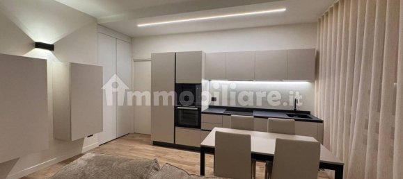 Apartamento de 1 dormitorio en Verona, Italy No. 222698 2