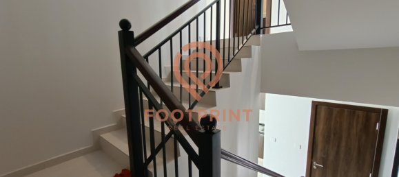 5 chambres Maison de ville à Dubai, UAE No. 24473 4