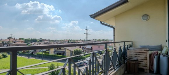 Квартира с 2 спальнями в Дальмине, Италия № 354321 11