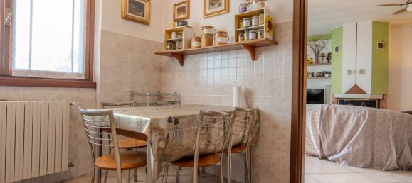 Квартира с 2 спальнями в Дальмине, Италия № 354321 16