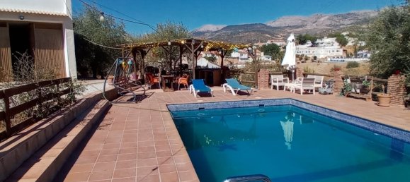 4 bedrooms Villa in Riogordo, Spain No. 115310 21