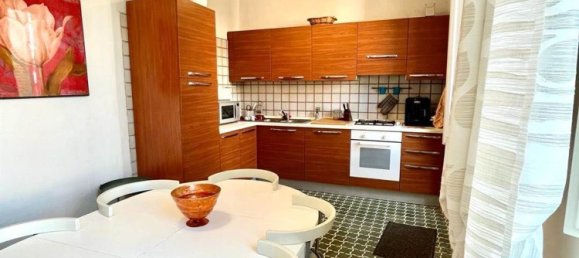 10غرفة فيلا في Lucca, Italy رقم 97583 30