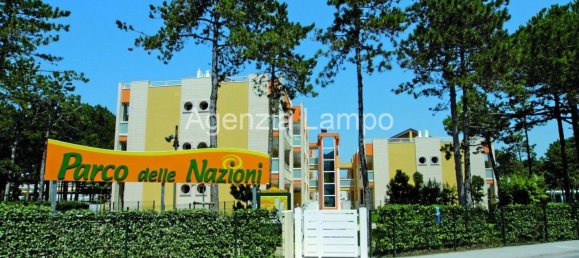 3 rooms Penthouse in San Michele al Tagliamento, Italy No. 164624 5