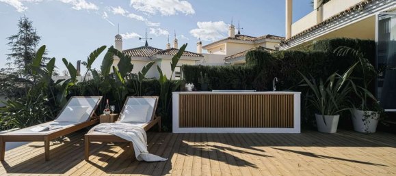 3 bedrooms Apartment in Marbella, Spain No. 68638 3