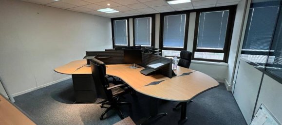 Bureau à Nogent-sur-Marne, France 285m² No. 338640 2