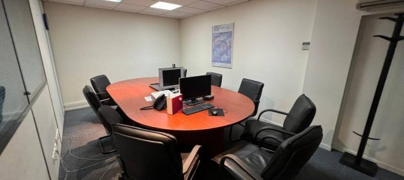 Bureau à Nogent-sur-Marne, France 285m² No. 338640 3