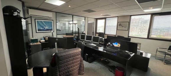 Bureau à Nogent-sur-Marne, France 285m² No. 338640 10