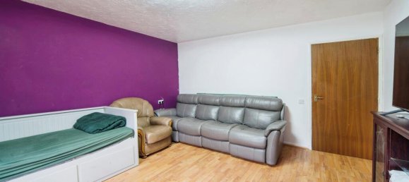 1 bedroom Apartment in Watford, United Kingdom No. 6838 5
