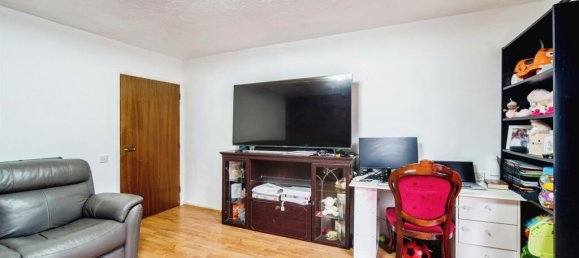 1 bedroom Apartment in Watford, United Kingdom No. 6838 9