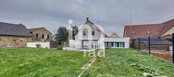 4 Schlafzimmer Haus in Reutenbourg, France, Nr. 47402 24