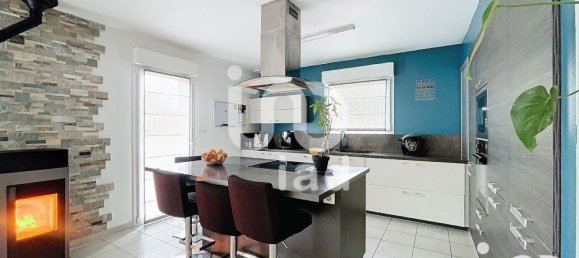 4 Schlafzimmer Haus in Reutenbourg, France, Nr. 47402 9