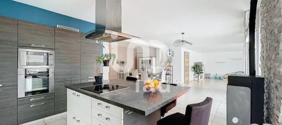 4 Schlafzimmer Haus in Reutenbourg, France, Nr. 47402 4