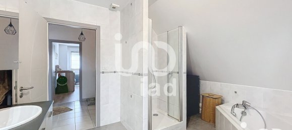 4 Schlafzimmer Haus in Reutenbourg, France, Nr. 47402 17