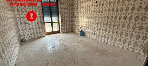 Apartamento de 3 dormitorios en Nola, Italy No. 209524 5