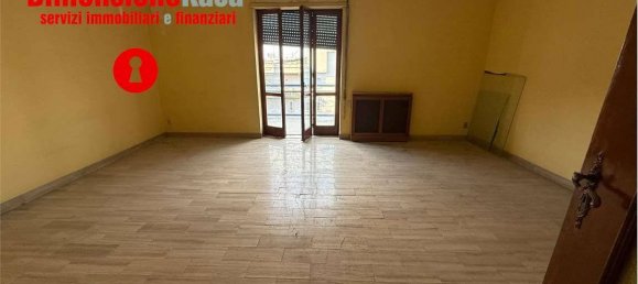 Apartamento de 3 dormitorios en Nola, Italy No. 209524 6