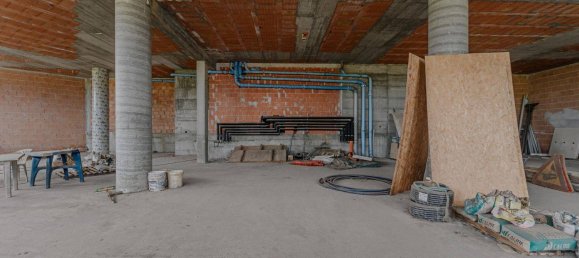 2-Zimmer Gewerbliche Immobilie in Pistoia, Italy, Nr. 349278 14