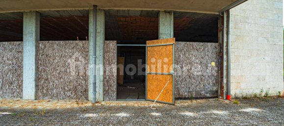 2-Zimmer Gewerbliche Immobilie in Pistoia, Italy, Nr. 349278 5