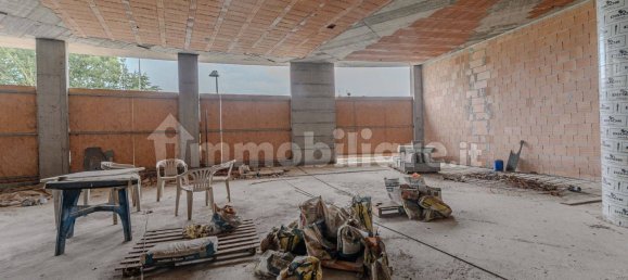 2غرفة عقار تجاري في Pistoia, Italy رقم 349278 21