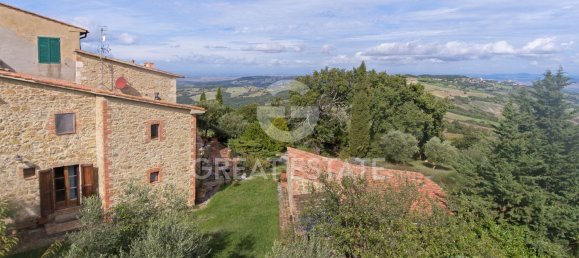 9 rooms House in Castiglione d'Orcia, Italy No. 120174 4