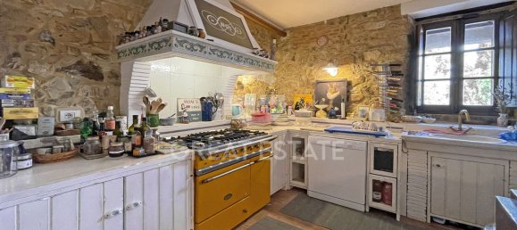 9 rooms House in Castiglione d'Orcia, Italy No. 120174 12