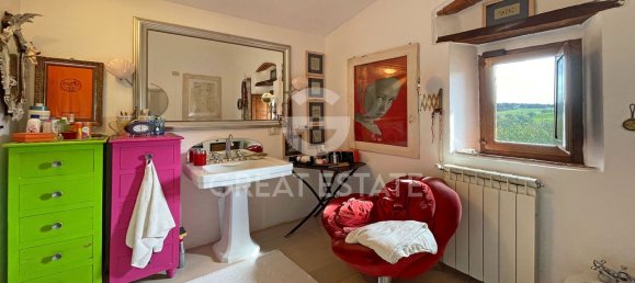 9 rooms House in Castiglione d'Orcia, Italy No. 120174 23