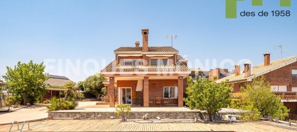 5 bedrooms House in Teia, Spain No. 189430 8
