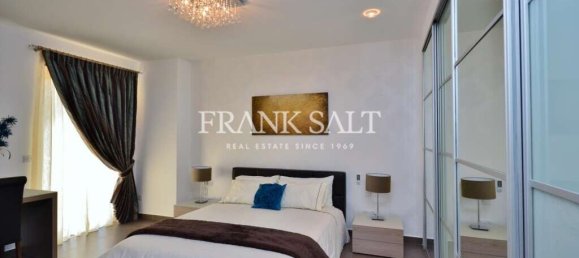 Квартира с 2 спальнями в Сент-Джулианс, Мальта № 9837 2