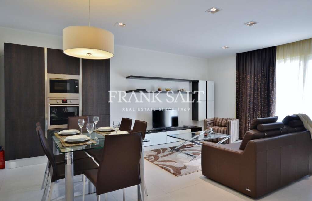 Квартира с 2 спальнями в Сент-Джулианс, Мальта № 9837