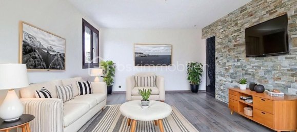 Apartamento de 3 dormitorios en Echirolles, France No. 302283 3