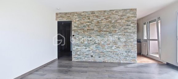 Apartamento de 3 dormitorios en Echirolles, France No. 302283 5