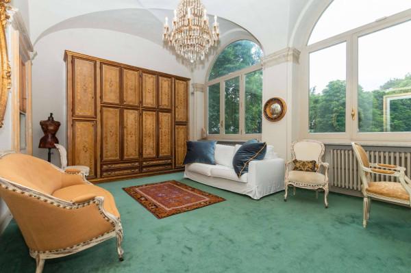 6 rooms Apartment in San Mauro Torinese, Italy No. 133415