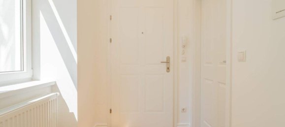 2 rooms Apartment in Favoriten, Austria No. 204408 11