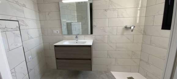 Dúplex de 2 dormitorios en Roses, Spain No. 149786 4