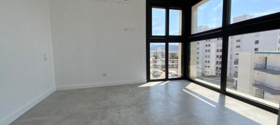 Dúplex de 2 dormitorios en Roses, Spain No. 149786 8