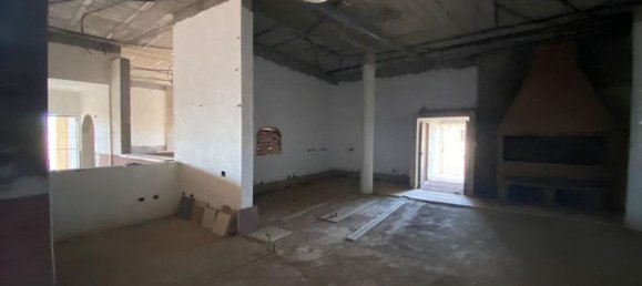 Коммерческая недвижимость 1000м² в Арона, Испания № 102037 9