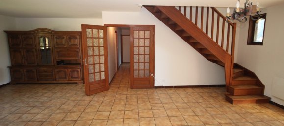 4 bedrooms House in Phalempin, France No. 235827 7