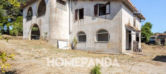 3 bedrooms House in Scansano, Italy No. 301075 8