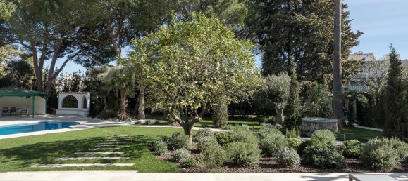 6 bedrooms Villa in Antibes, France No. 691 6