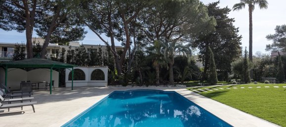 6 bedrooms Villa in Antibes, France No. 691 7