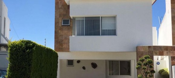 4 bedrooms House in Queretaro, Mexico No. 160484 2