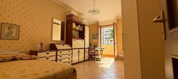 4 غرف نوم شقة في Rome, Italy رقم 360070 21