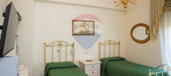 4 غرف نوم شقة في Catania, Italy رقم 352218 26