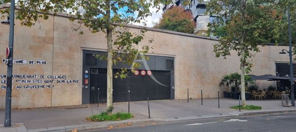 Parking à Paris, France No. 173164 2