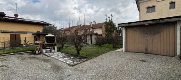 5 rooms Villa in Gessate, Italy No. 4641 6
